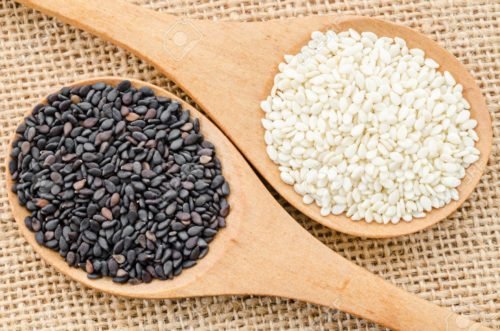 White sesame and black sesame seeds.